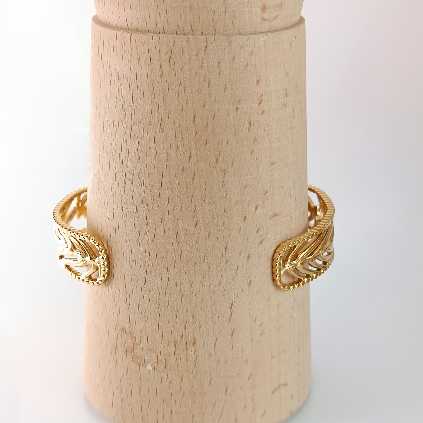 Pulsera Hojas y piedra rosa