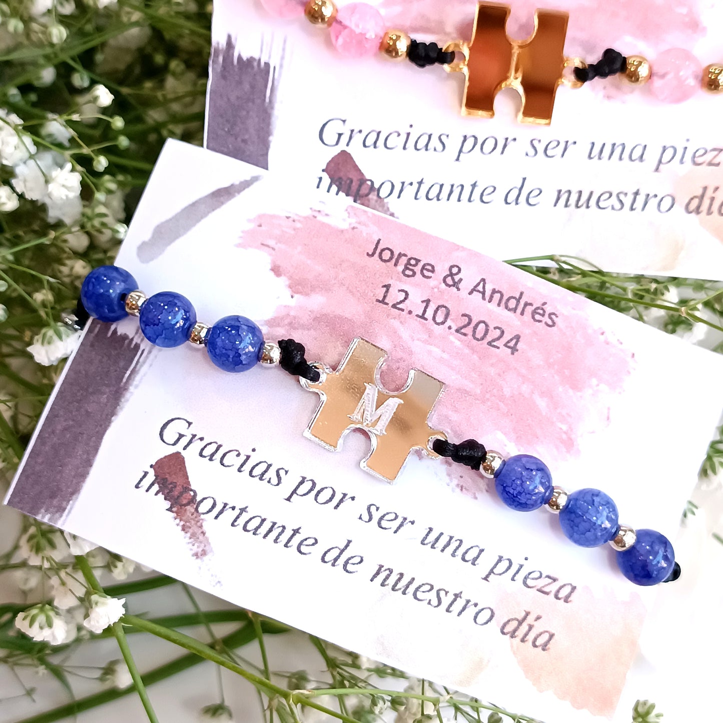 Pulsera con inicial en forma de pieza de puzzle