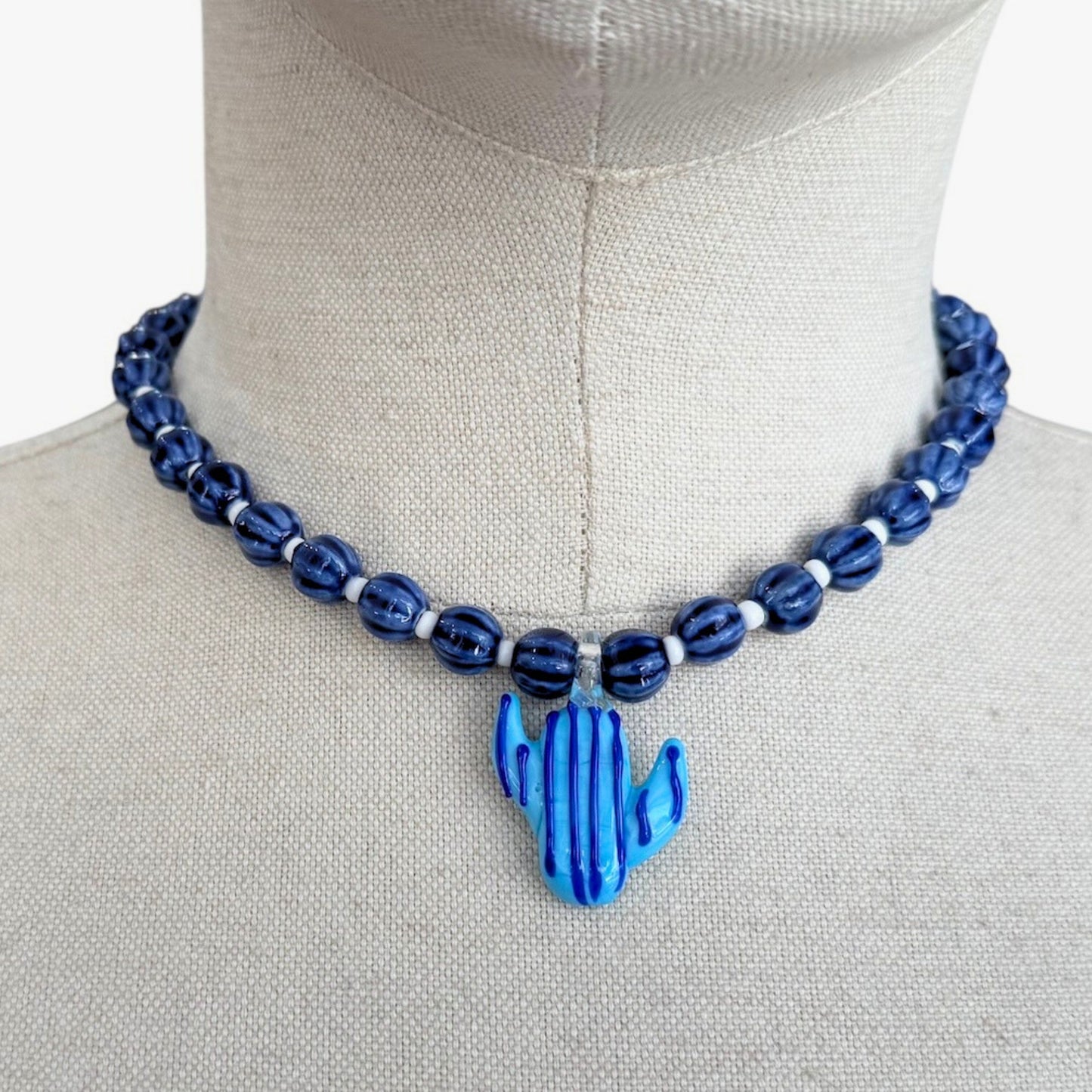 Collar cerámico