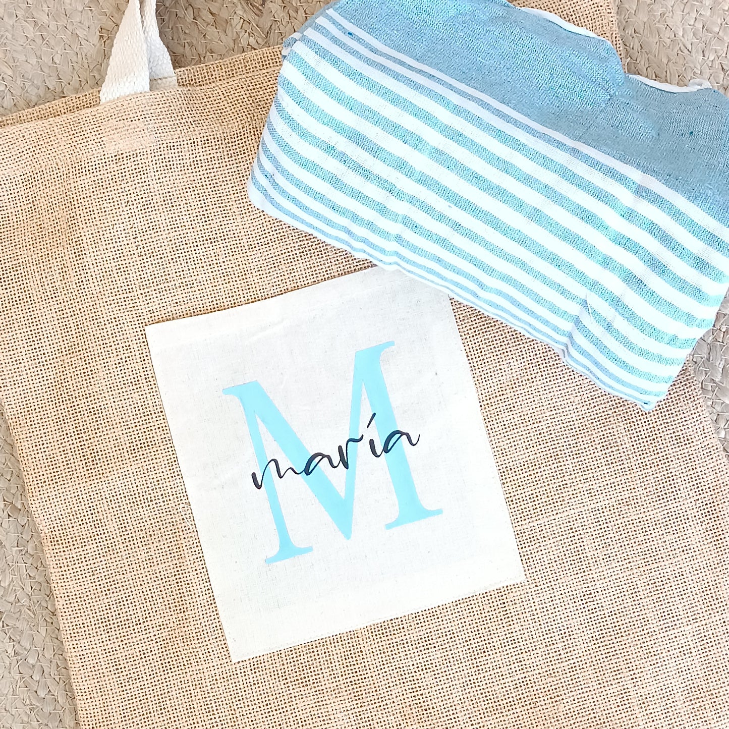 Conjunto bolsa + toalla + neceser