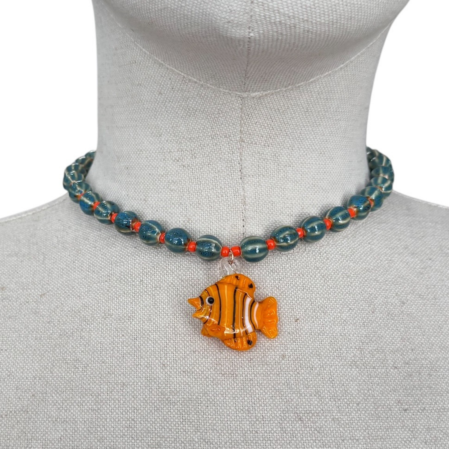 Collar cerámico