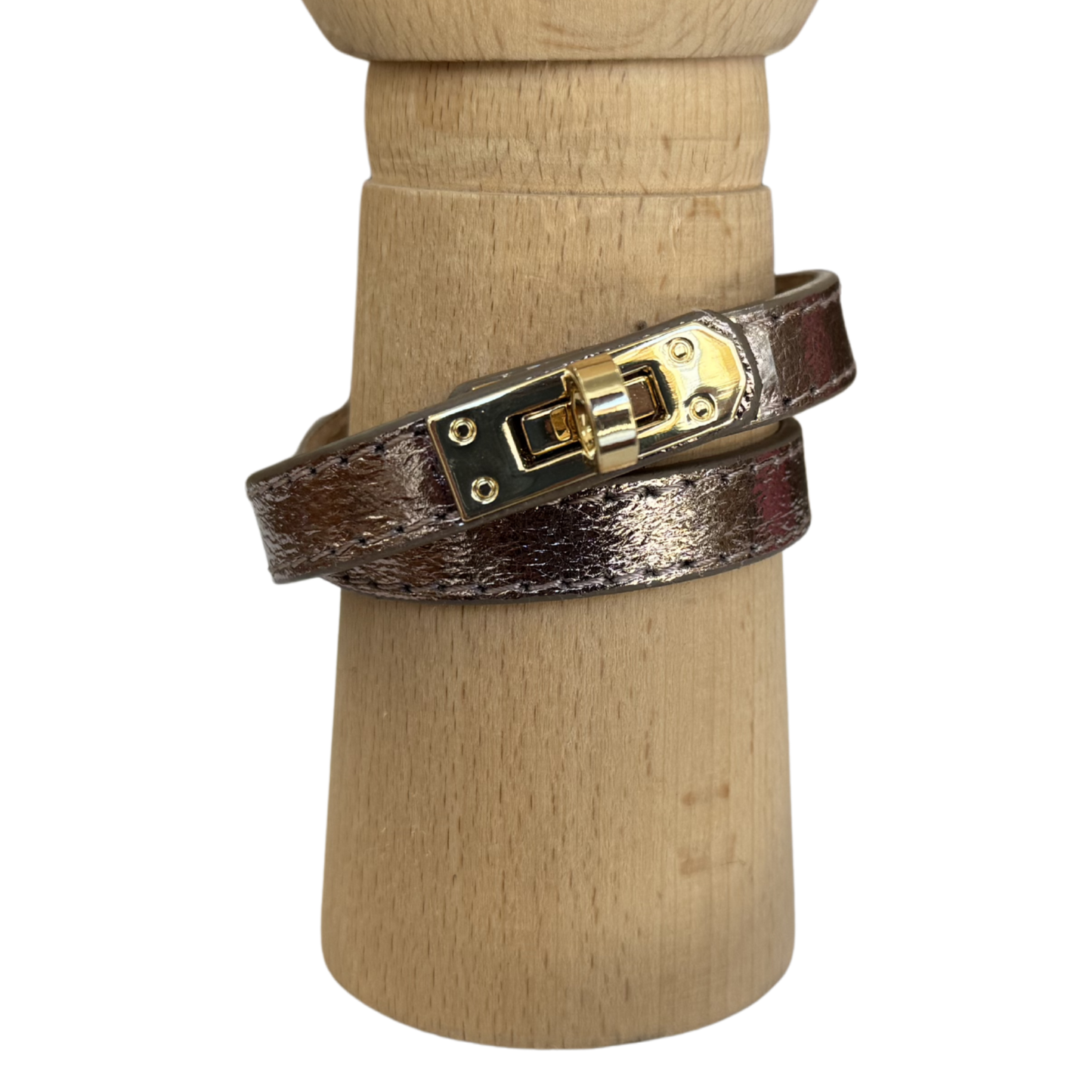 Pulsera piel cierre dorado