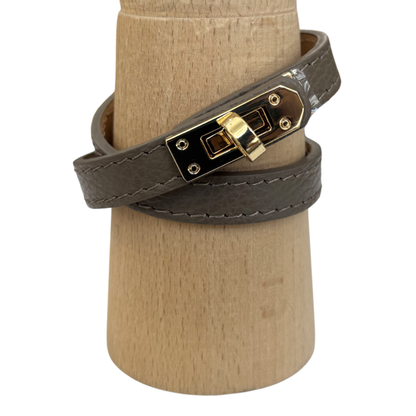 Pulsera piel cierre dorado