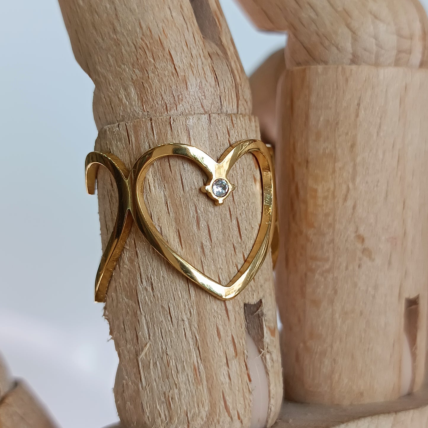 Anillo con forma de corazón