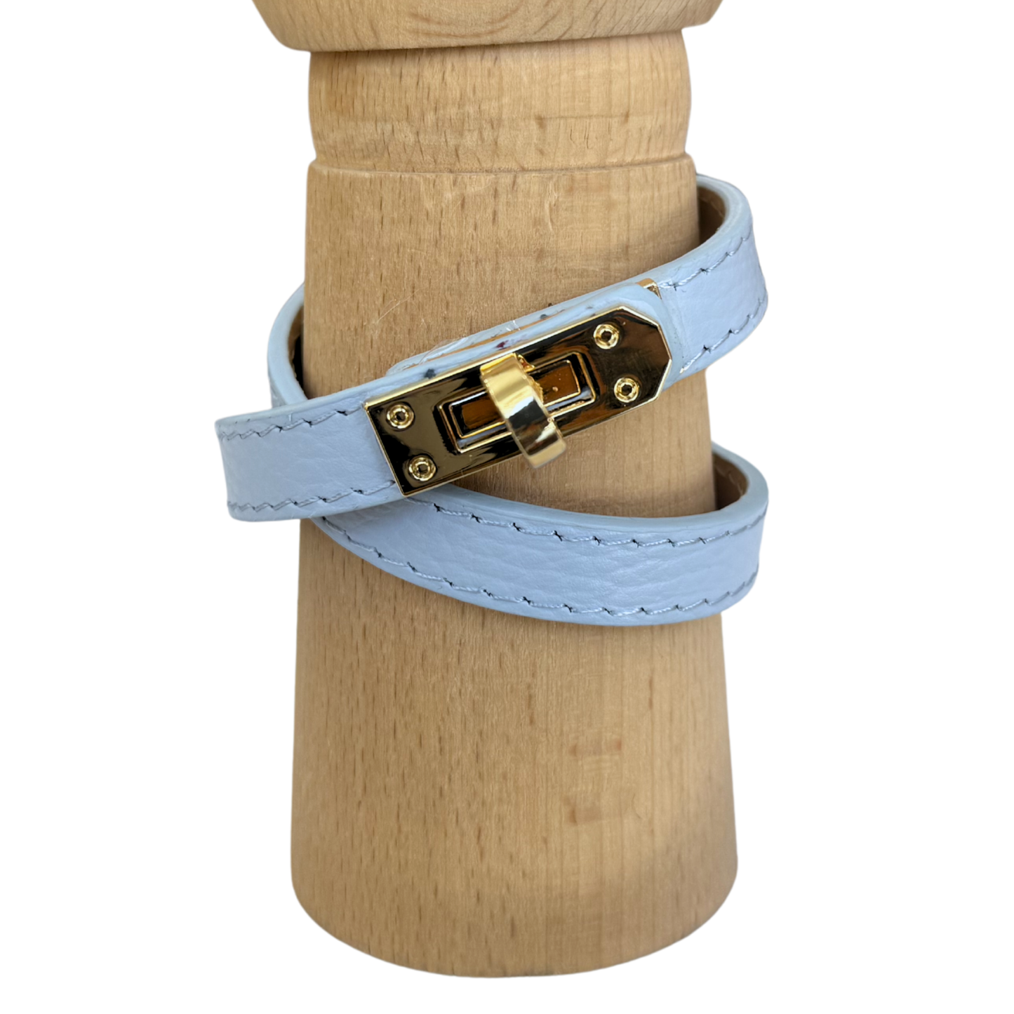 Pulsera piel cierre dorado