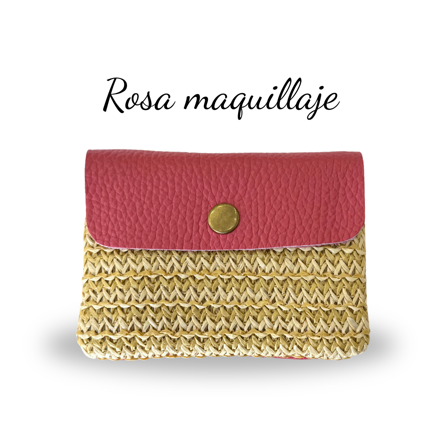 Bolsas em ráfia e pele