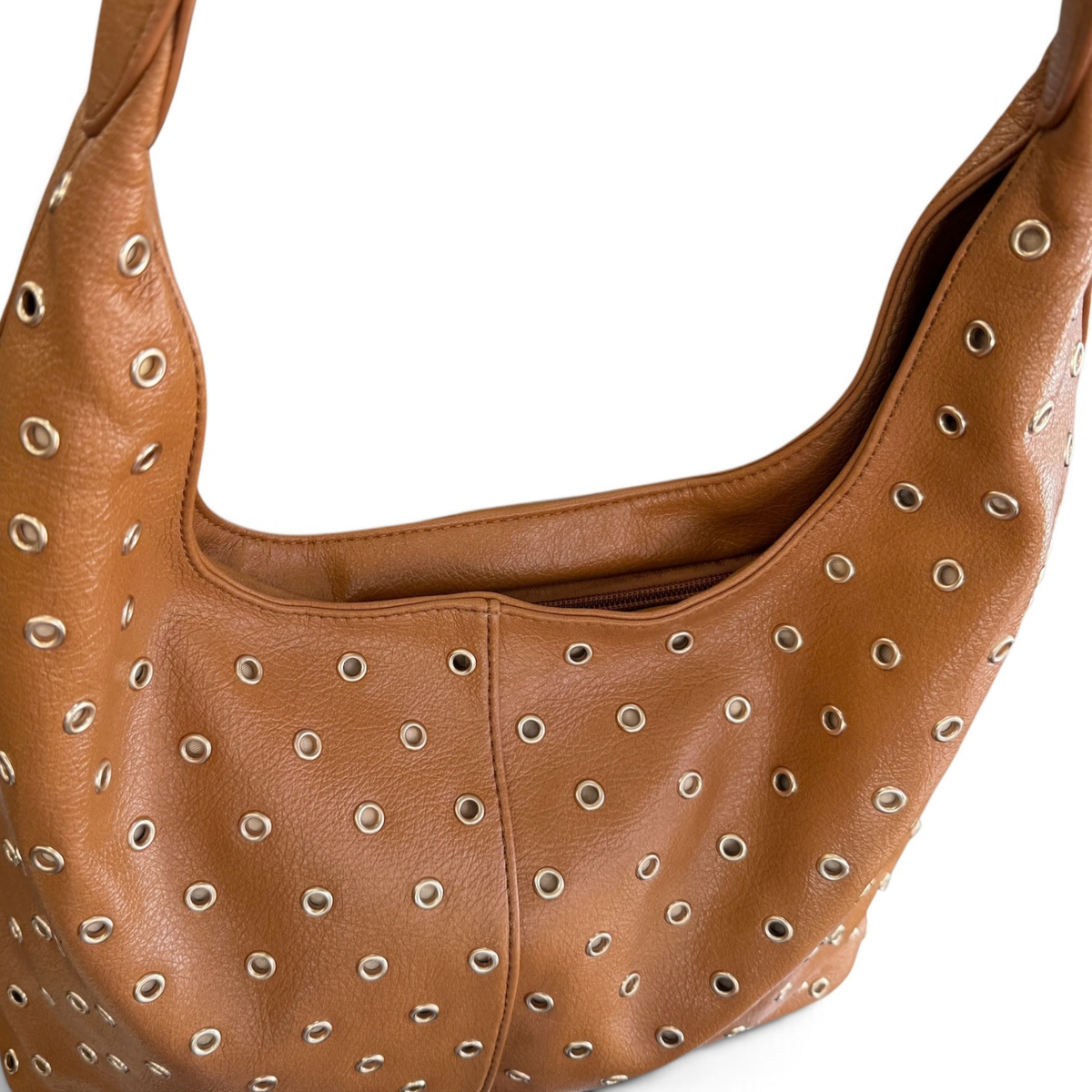 Bolso tacha