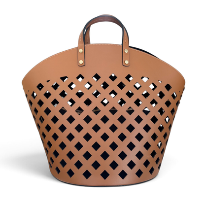 Bolso de piel calado