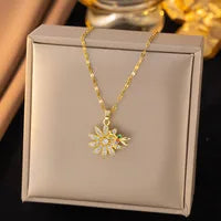 Collar Flor con Libélula