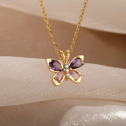 Collar Mariposita rosa